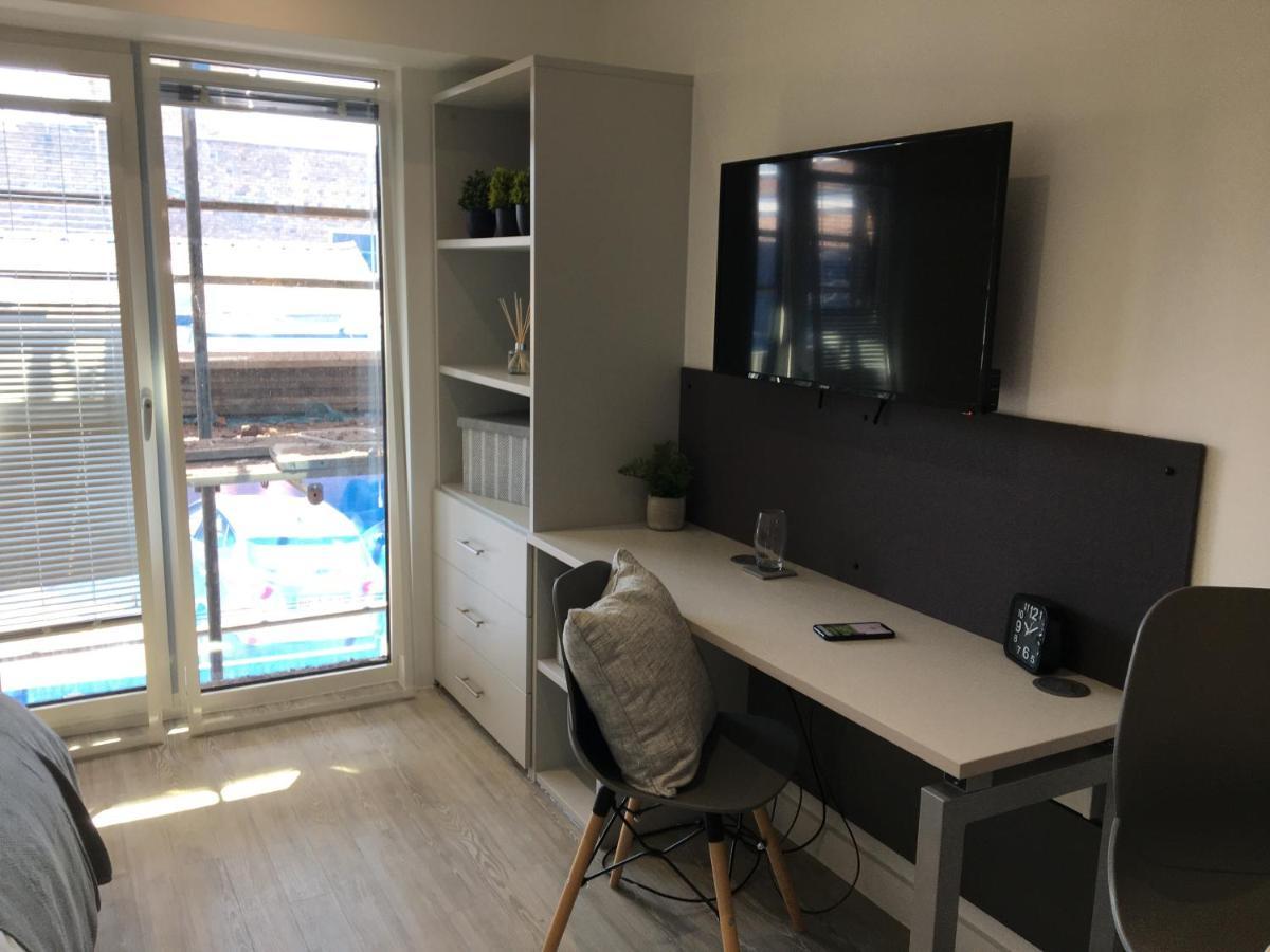 Modern Studios, Newcastle Under Lyme - Sk Dış mekan fotoğraf