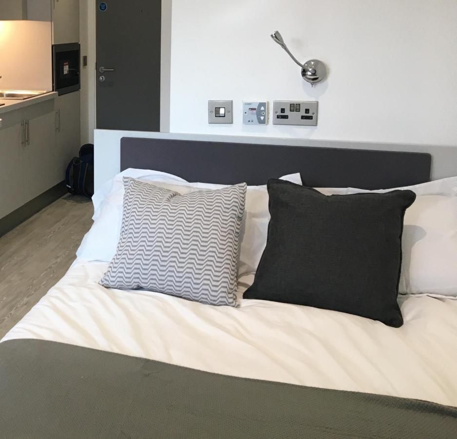 Modern Studios, Newcastle Under Lyme - Sk Dış mekan fotoğraf